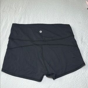 Lululemon In Movement shorts